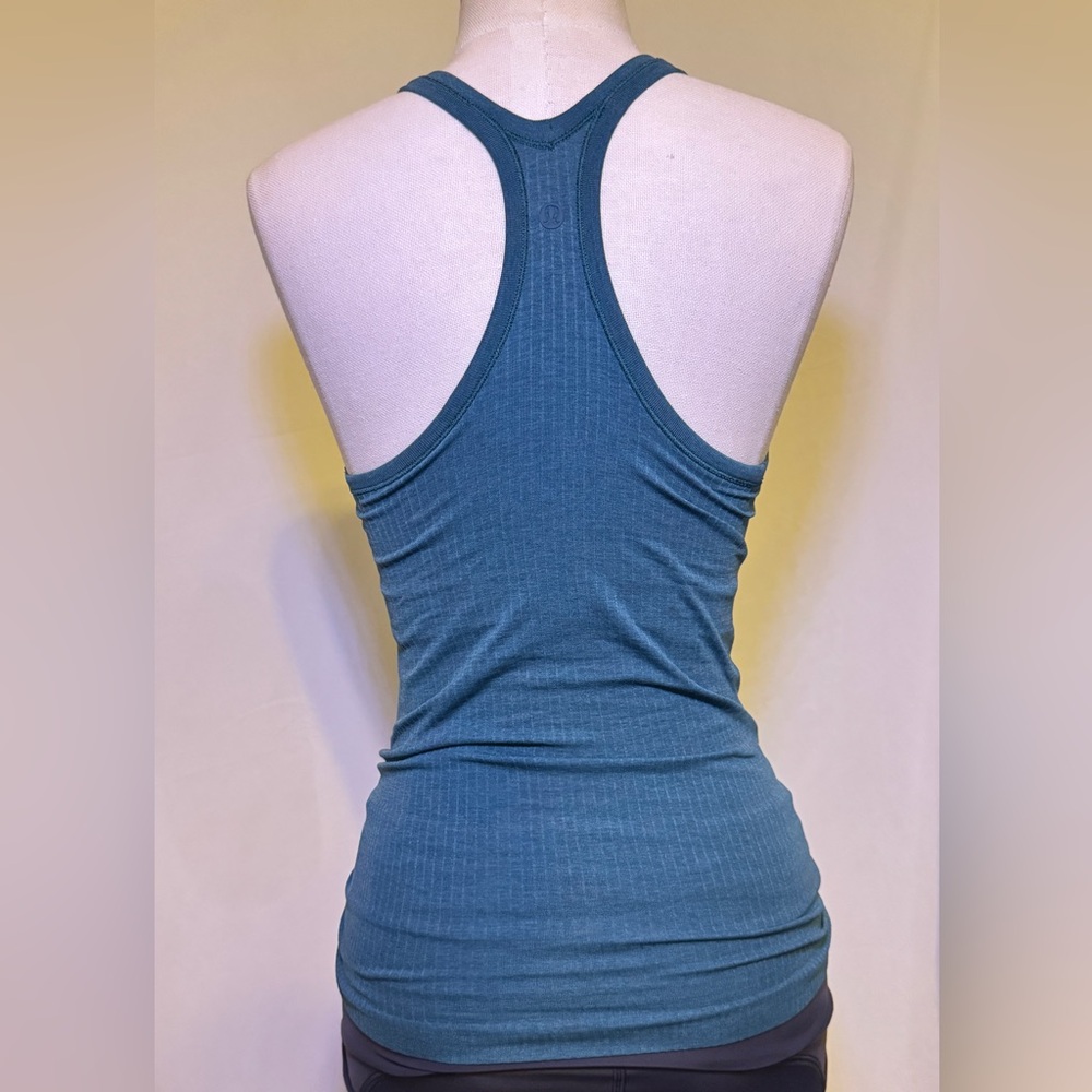 Lululemon Ebb to Street Tank Top Light Support, B/C Cup